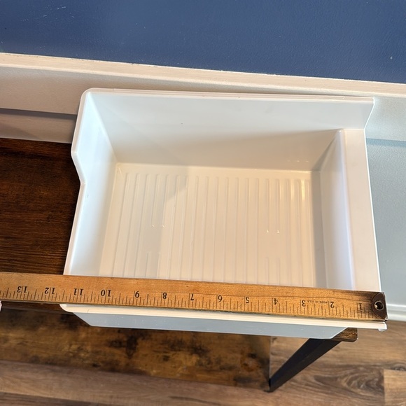 Frigidaire Refrigerator replacement Ice Maker Bucket Cube Tray (12x9, 5" deep) - Picture 12 of 14